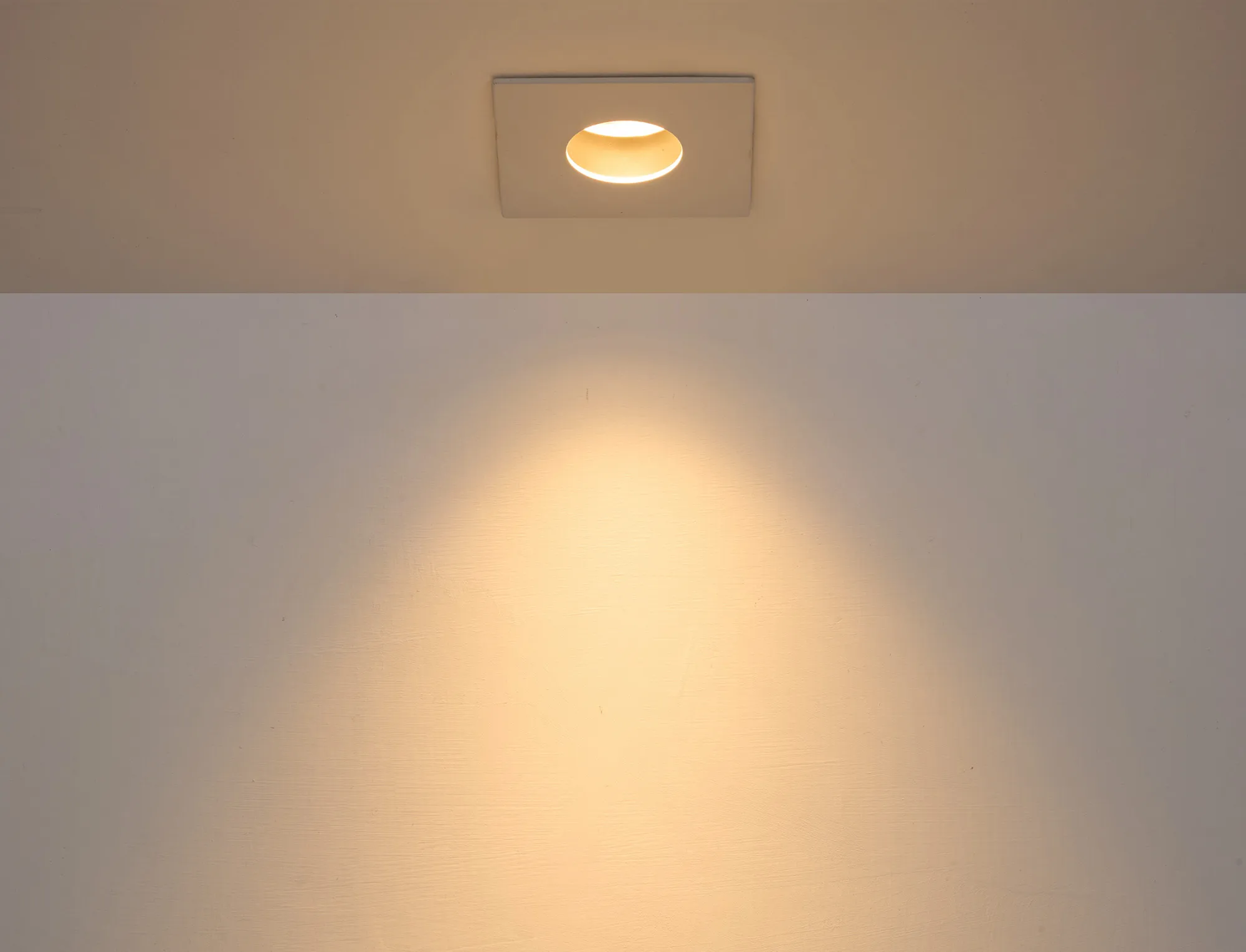 Blate 9 Recessed Ceiling Luminaires Dlux Round Recess Ceiling Blate 9 Recessed Ceiling Luminaires Dlux Round Recess Ceiling